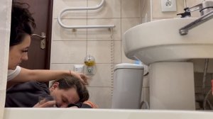 ПРИШЕЛ ПЬЯНЫЙ ДОМОЙ!? ПОДНЯЛ РУКУ НА МЛАДШУЮ СЕСТРУ.... МАМА В ШОКЕ? ПРАНК!!