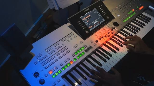 Tyros 3 - The Power Of Love (Instrumental).mp4 смотреть онлайн