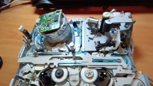 ЛПМ JVC HR-J439EE и его Idler