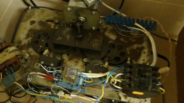 Латр в действии смотреть онлайн