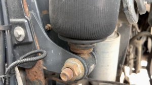 Замена стеклоподъёмника на Ивеко Стралис / Iveco Stralis. Шеф в гостях.