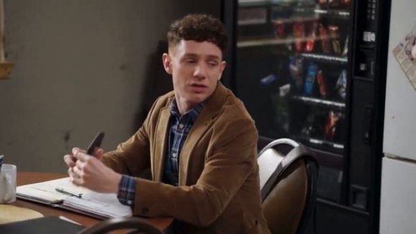 Abbott Elementary 2x20 | Melissa gets mad at Jacob for being a green bubble