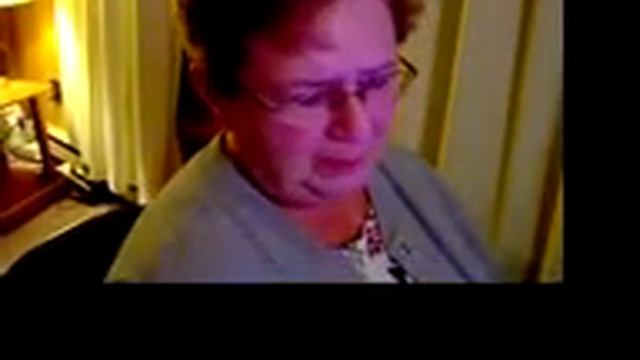 jAVA jOEL'S mOM (2 gIRLS, 1 cUP rEACTION) смотреть онлайн
