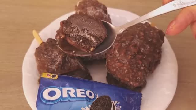 Мороженое эскимо OREO - рецепт без сливок, сгущенки и миксера смотреть онлайн