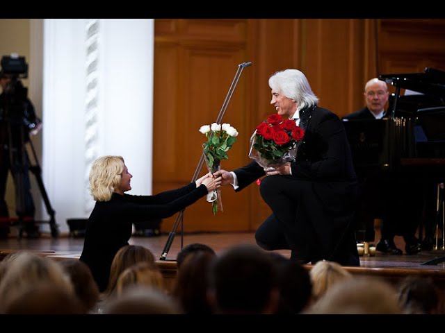 Концерт Дмитрия Хворостовского и Ивари Илия (ч.2) смотреть онлайн