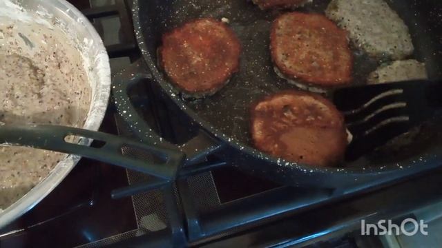 Оладушки и блины из шелковицы/Мой рецепт/Без сахара, но сладкие и нежные/ смотреть онлайн