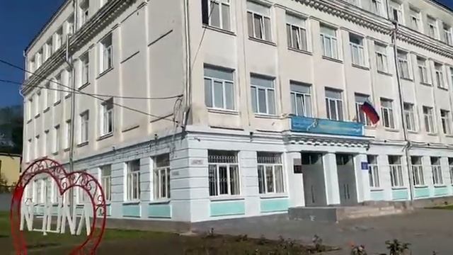 Забор лицея в Вольске заржавел через месяц смотреть онлайн