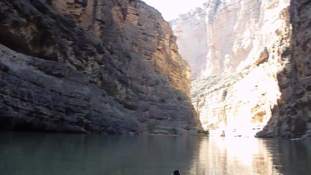 Santa Elena Canyon Kayak смотреть онлайн