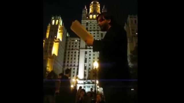 Стихи на барикадах смотреть онлайн