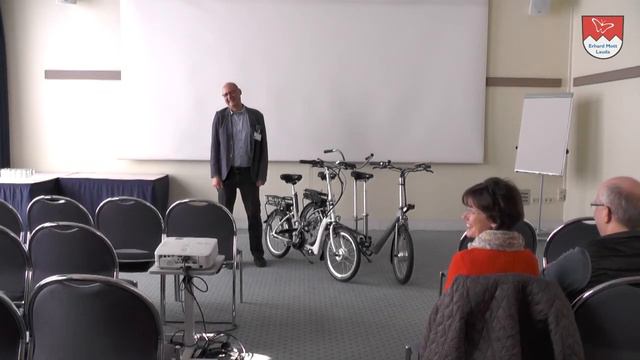 E-Bike Fahren mit körperlichen Beschwerden | Vortrag von Erhard Mott Lauda смотреть онлайн