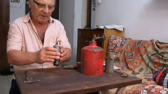 Универсальная паяльная лампа - бензин, керосин и солярка. смотреть онлайн