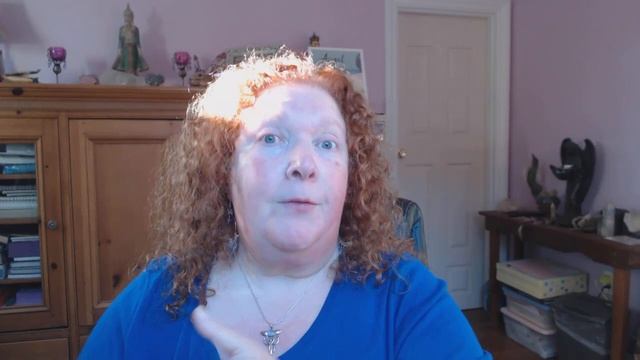 Creating Your Oracle Deck смотреть онлайн