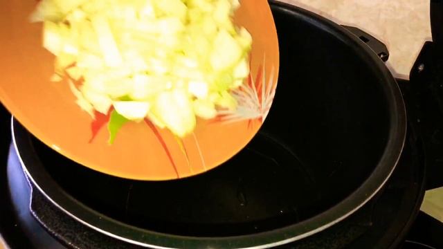 ГОРОХОВЫЙ СУП (без замачивания) с копчеными рёбрышками в мультиварке-скороварке смотреть онлайн