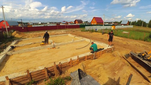 2016 - 2020 | СТРОЙКА ОТ ГОЛОГО УЧАСТКА ДО ГОТОВОЙ КОРОБКИ | TIMELAPSE смотреть онлайн