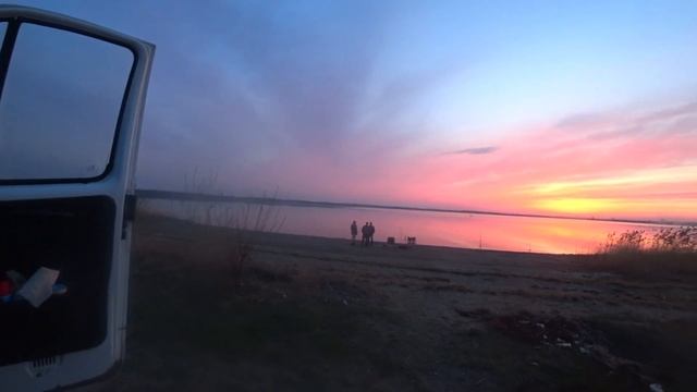 ловля крупного карася ночью смотреть онлайн