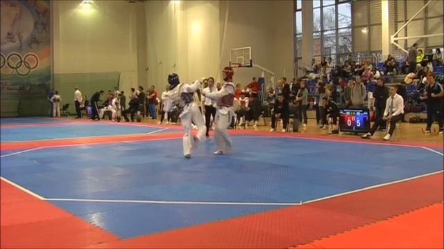 Taekwondo WTF. Чемпионат Москвы (до 21 года). М-54 1/8 финала Бовкун-Кучер смотреть онлайн