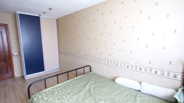 Продается двухкомнатная квартира в Уфе по ул  Маршала Жукова 4/4