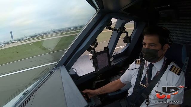 Piloting the new GULF AIR A321neo to Frankfurt & Paris (Film Trailer) смотреть онлайн