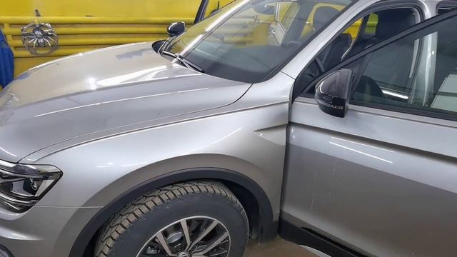 Авточехлы для Фольксваген Тигуан 2 из итальянской экокожи смотреть онлайн
