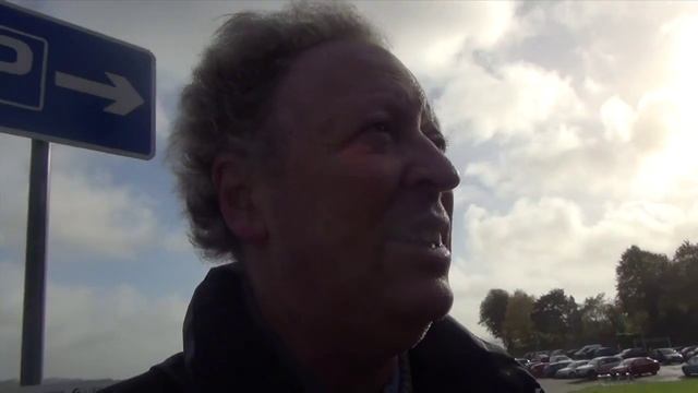 Geocaching at Blackrock Castle in Cork Ireland смотреть онлайн