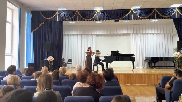 Брамс соната 1 часть смотреть онлайн