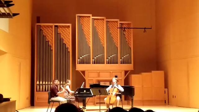 Prelude for two violins. (CWU) Shostakovich смотреть онлайн