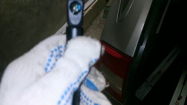 Замена газовых упоров крышки багажника Шкода Октавия смотреть онлайн