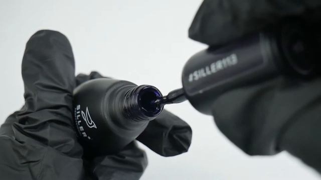 С микроблеском гель-лак Siller №113 глубокий синий 8 мл