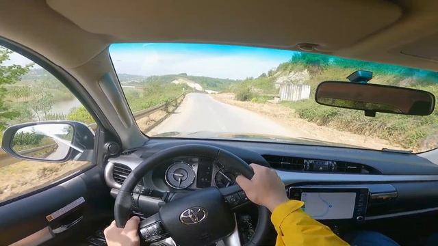 2022 TOYOTA HILUX 2.4 4X2 - POV Test Drive