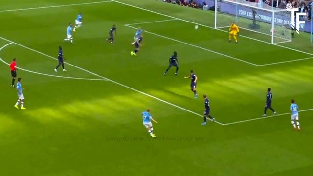 ВОТ ПОЧЕМУ ДЕ БРЮЙНЕ ЛУЧШИЙ ПОЛУЗАЩИТНИК МИРА