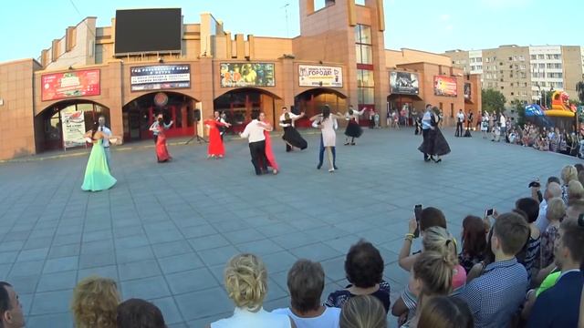 Выпускной вальс Лицей город Истра 2016 (часть 1) смотреть онлайн