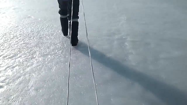 Зимняя рыбалка. Путешествие по льду смотреть онлайн