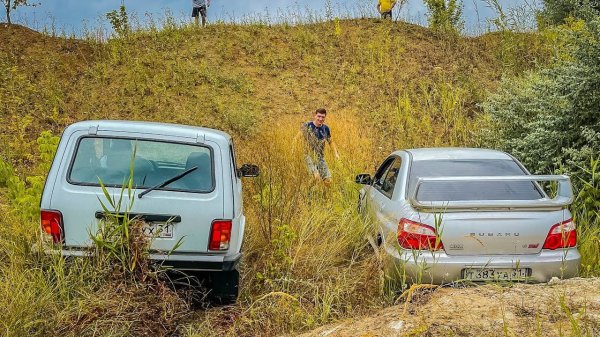 Что творит SUBARU против НИВЫ и ГЕЛИКА / ПСИХИ на ОФФРОАД