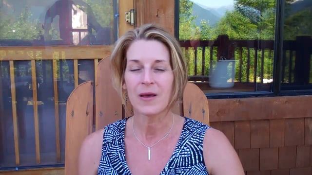 Sue Oliver of Passions & Possibilities answers the 7+1 questions смотреть онлайн