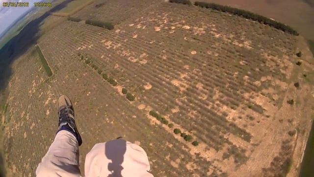 Денис Белый. Под планом на параплане. Регги. смотреть онлайн