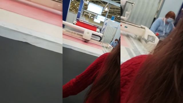 Ещё 1 видео про раскрой, только уже из красного трикотажа. смотреть онлайн