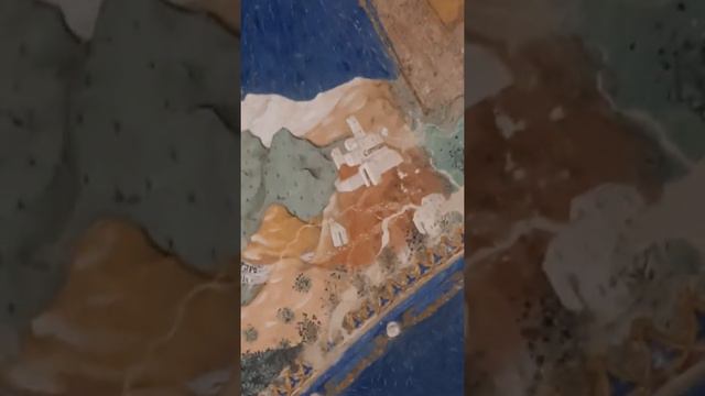 На как бы Небесном Своде показаны Замки в виде Отдельных "органов" как орган у человека или зубы смотреть онлайн