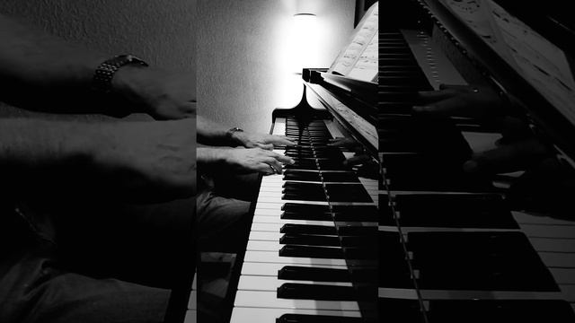Concerto No.5 in F minor (2nd movement: Adagio) Johanna Sebastian Bach смотреть онлайн