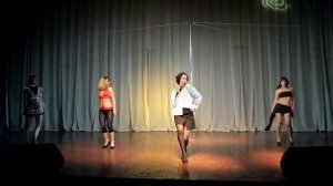 Страшные танцы в школе на выпускном..