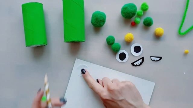 Инопланетянин из втулки смотреть онлайн