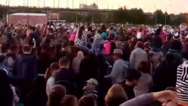 День города Арена Омск группа Серебро смотреть онлайн