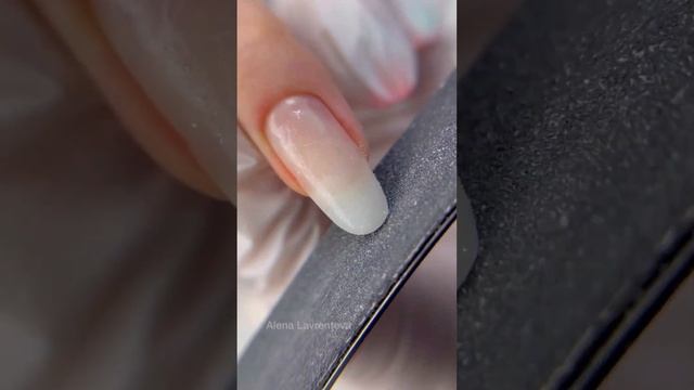 Градиент стемпингом на ногтях. Наращивание на нижние формы. Как Вам дизайн? #гельлак #маникюр #nail смотреть онлайн