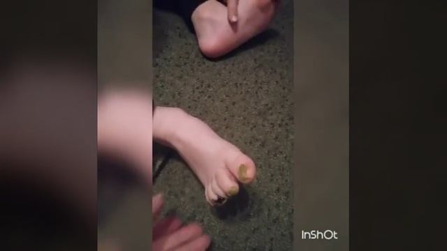 Девочки, записывайтесь на микиюр!!!!!! смотреть онлайн