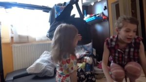 VLOG Папа ушел. Алису не успокоить