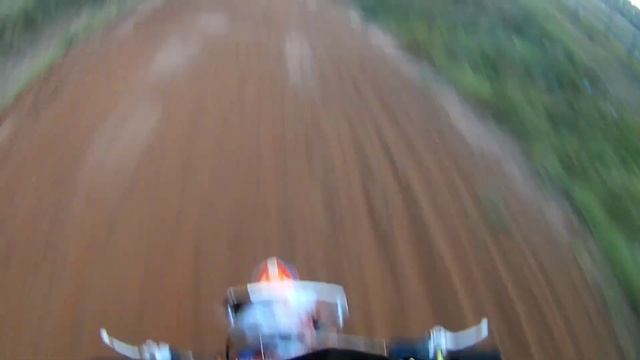 Летняя покатушка на питбайке на кроссовой трассе/разложился при первом же повороте!!! смотреть онлайн