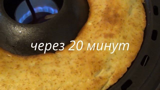 Банановый кекс. Приготовлено в сковороде 