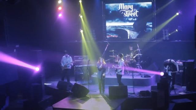 Mary Street - Криптонит (Байконур, 13.03.2015) смотреть онлайн