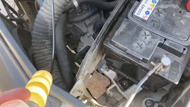 COMMENT FAIRE LE NIVEAU D'HUILE D'UNE BOÎTE DE VITESSE ? смотреть онлайн