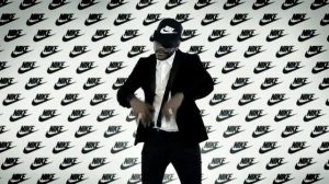 Los Desiguales -  Los + Fashion