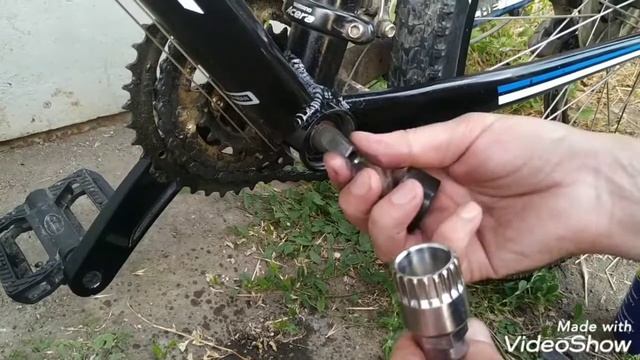 Обслуживание кареточного узла велосипеда GT AVALANCHE. Тонкости процесса разборки. смотреть онлайн